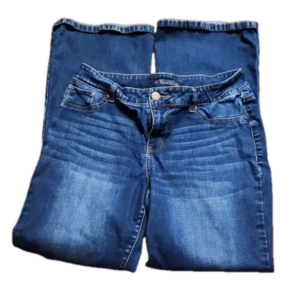 ♡Maurices bootcut jeans size large